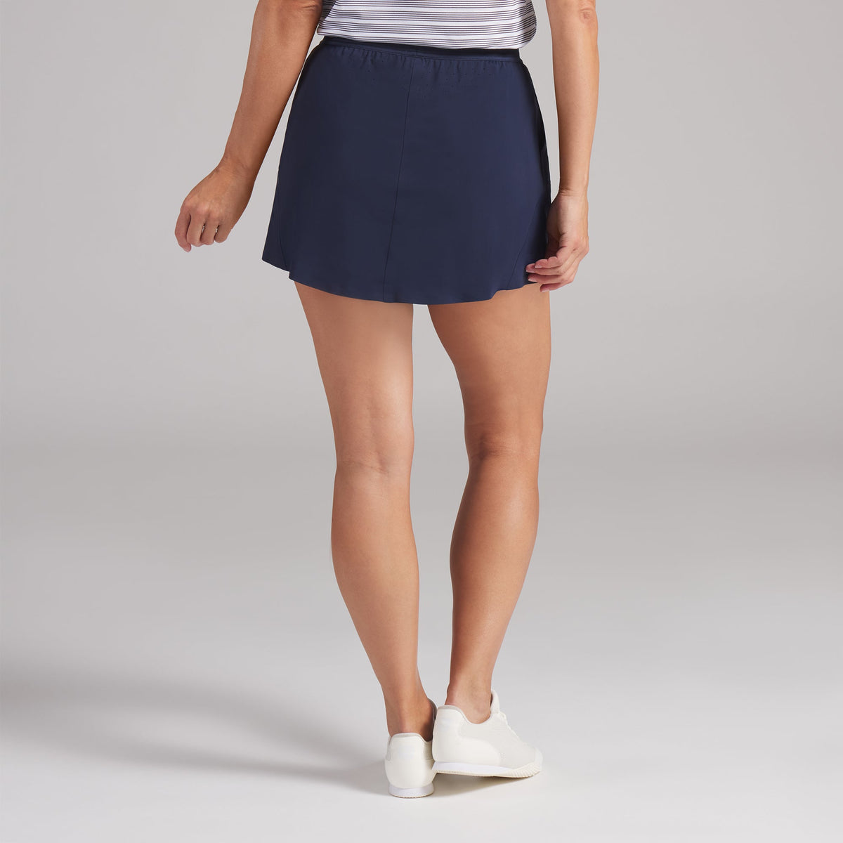 Women's Lettie 15.5" Golf Skirt / Puma Golf Top Pick