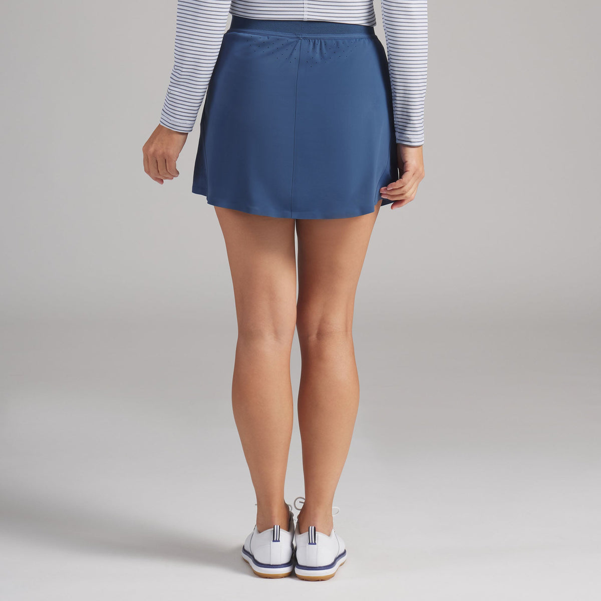 Women's Lettie 15.5" Golf Skirt / Puma Golf Top Pick