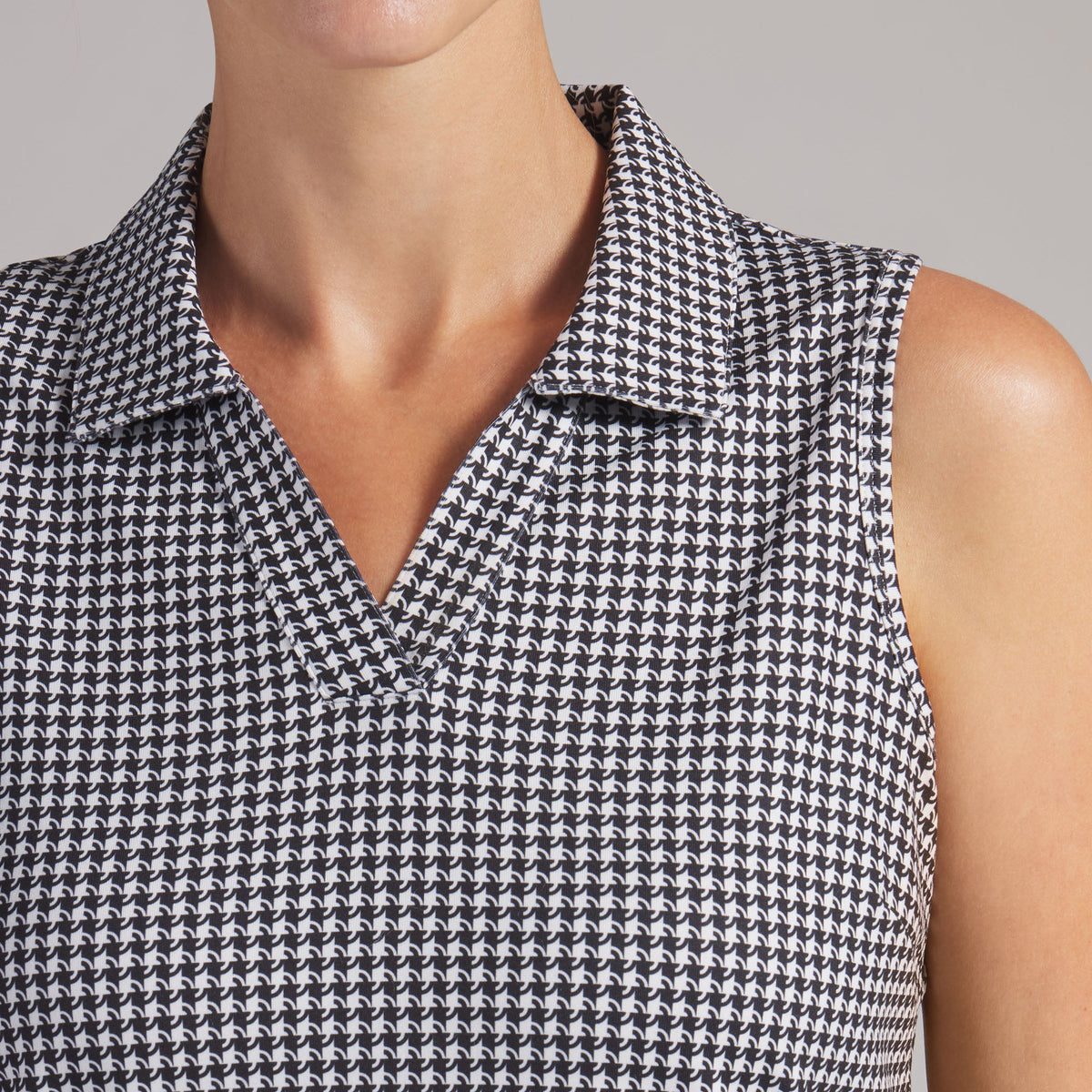 Women's CLOUDSPUN Mono Check Sleeveless Golf Polo / Puma Golf Exclusive